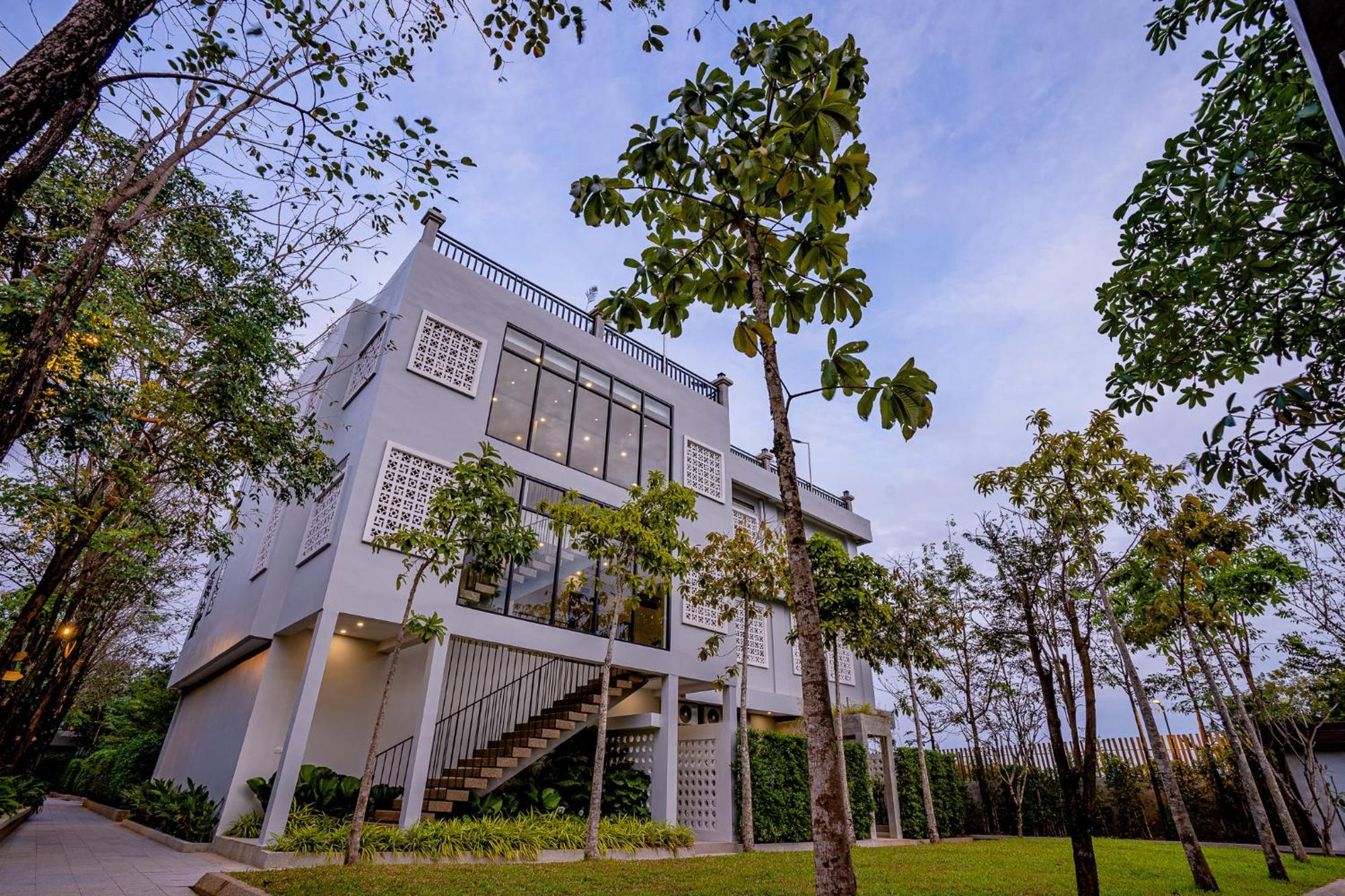 Rainforest Hotel By Nsun Kampot Eksteriør billede